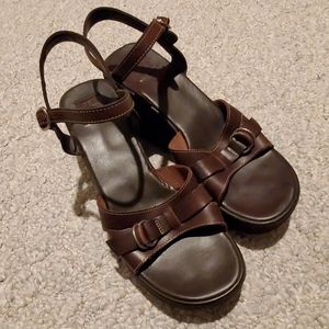 AEO leather wedge sandal